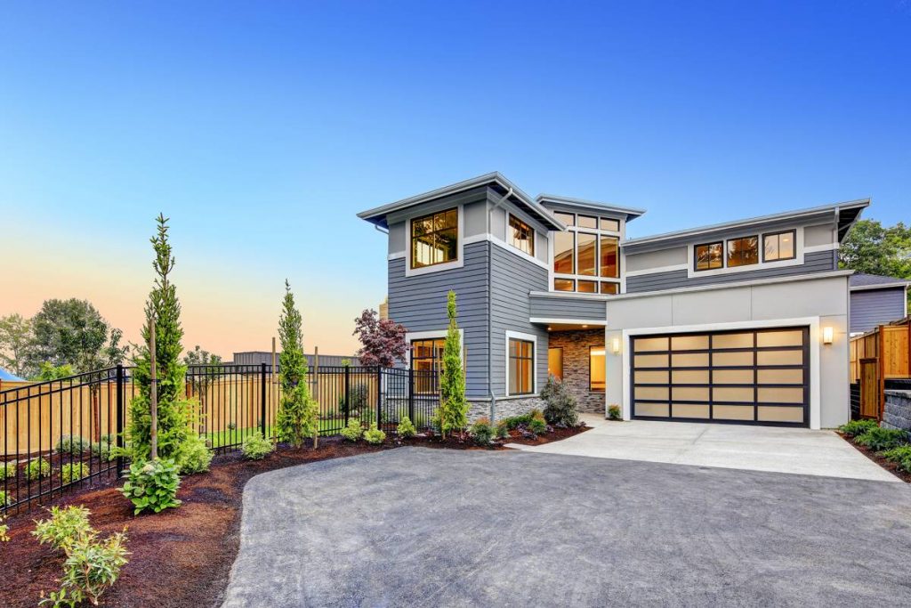 Home_Exterior_1